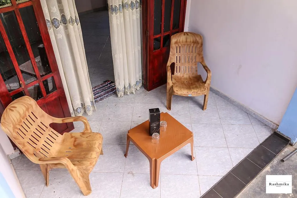 Rashmika Home Stay Nallathanniya 0*,  Sri Lanka