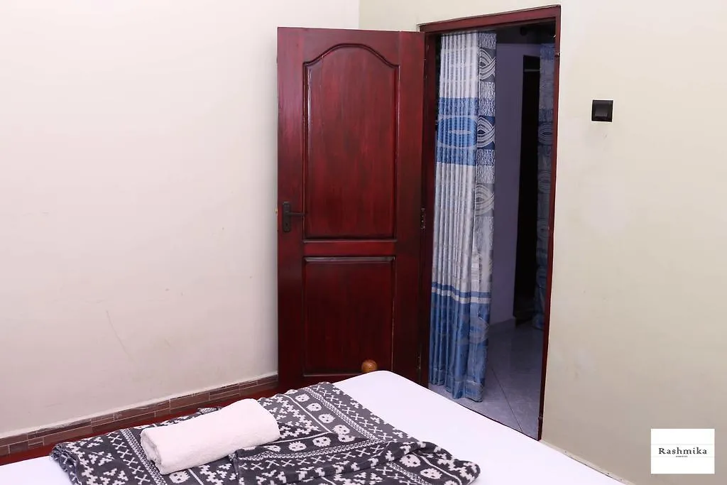 Rashmika Home Stay Nallathanniya Sri Lanka